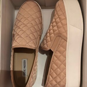 Steve Madden Blush Slip-ons